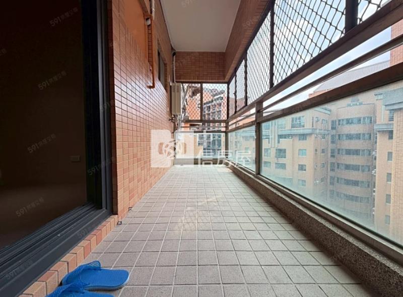 曉明女中旁兩房兩衛+平車房屋室內格局與周邊環境