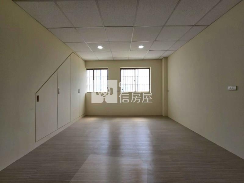專任-近中央大學美透天房屋室內格局與周邊環境
