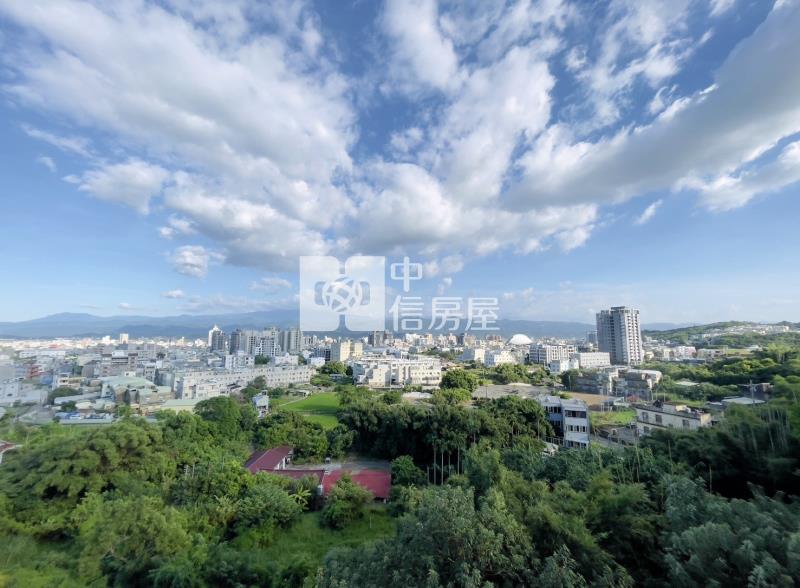富域NO.5景觀平車華廈房屋室內格局與周邊環境