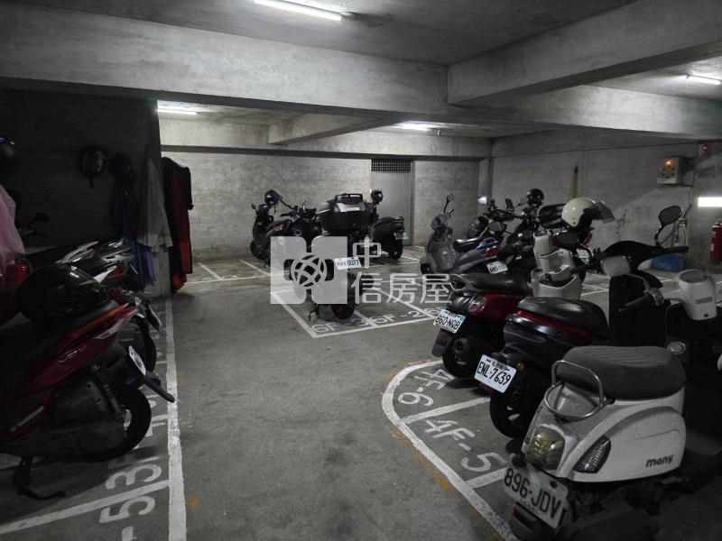 中原電梯套房房屋室內格局與周邊環境