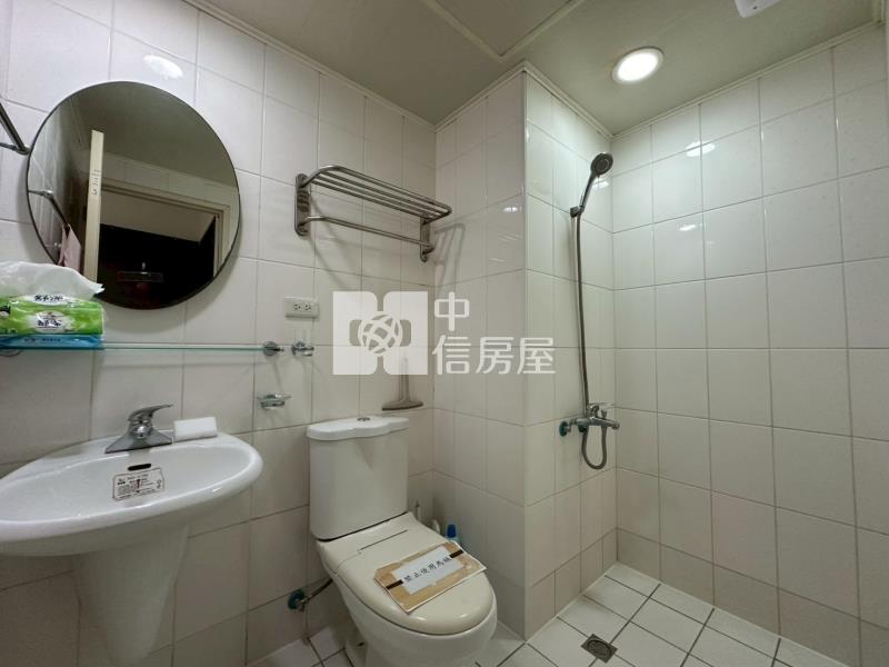 中興大學大英國高樓層雙套房房屋室內格局與周邊環境