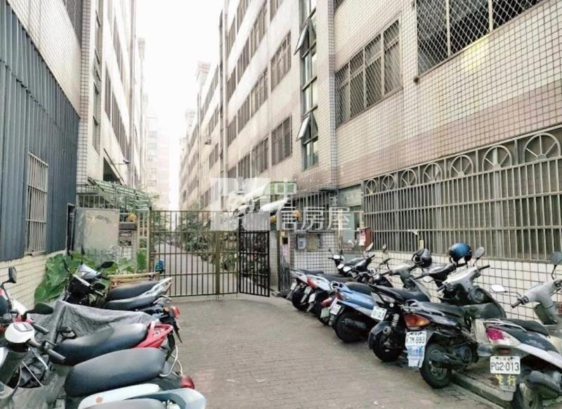 太子盛世3房房屋室內格局與周邊環境