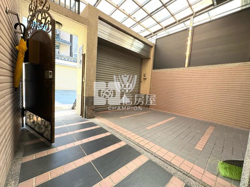 【冠軍】教忠街1-4樓車庫透天精美屋房屋室內格局與周邊環境