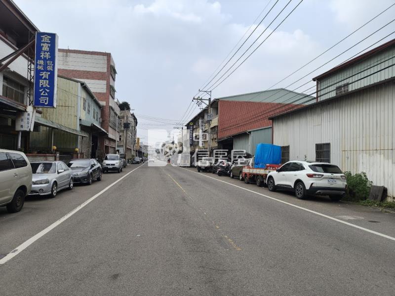 太平永平路*合法三照廠房*邊間.大面寬.房屋室內格局與周邊環境