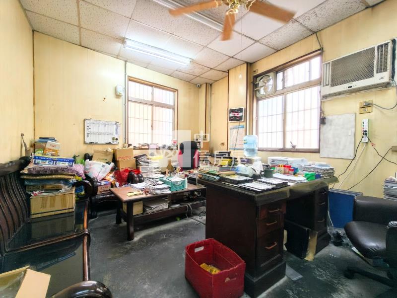 太平永平路*合法三照廠房*邊間.大面寬.房屋室內格局與周邊環境