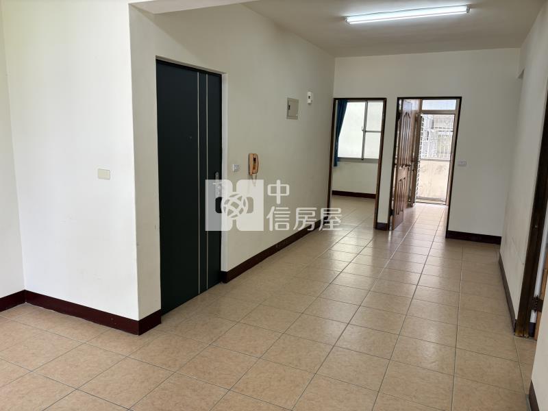 國圖館旁美公寓房屋室內格局與周邊環境