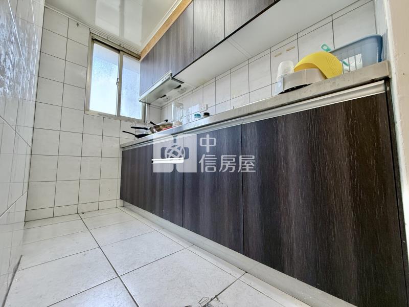LALAPORT旁高樓層無限視野三房車位房屋室內格局與周邊環境