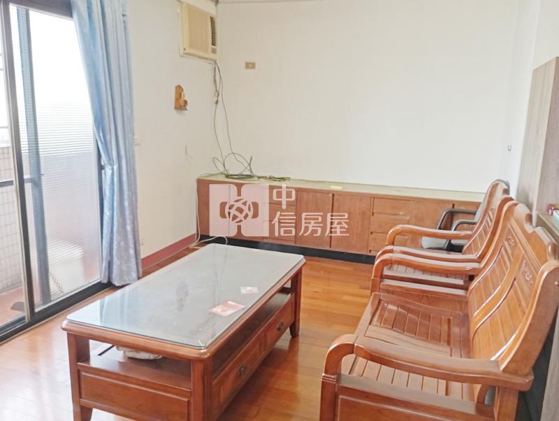 烏日捷運站旁邊間3+1房美寓房屋室內格局與周邊環境