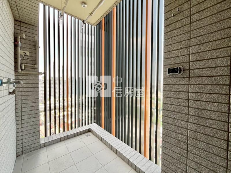誠總v建築全新三房連號雙平車房屋室內格局與周邊環境