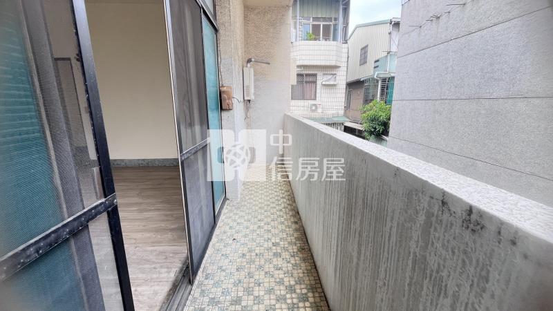 太原車站三面臨路4面採光大地坪透天房屋室內格局與周邊環境