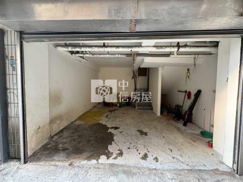 梅高路低價透天別墅房屋室內格局與周邊環境