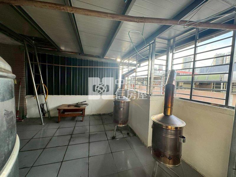 梅高路低價透天別墅房屋室內格局與周邊環境