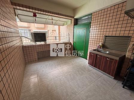 屏東房屋-屏東塩埔車位美樓房屋室內格局與周邊環境