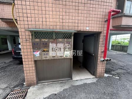 屏東房屋-屏東塩埔車位美樓房屋室內格局與周邊環境
