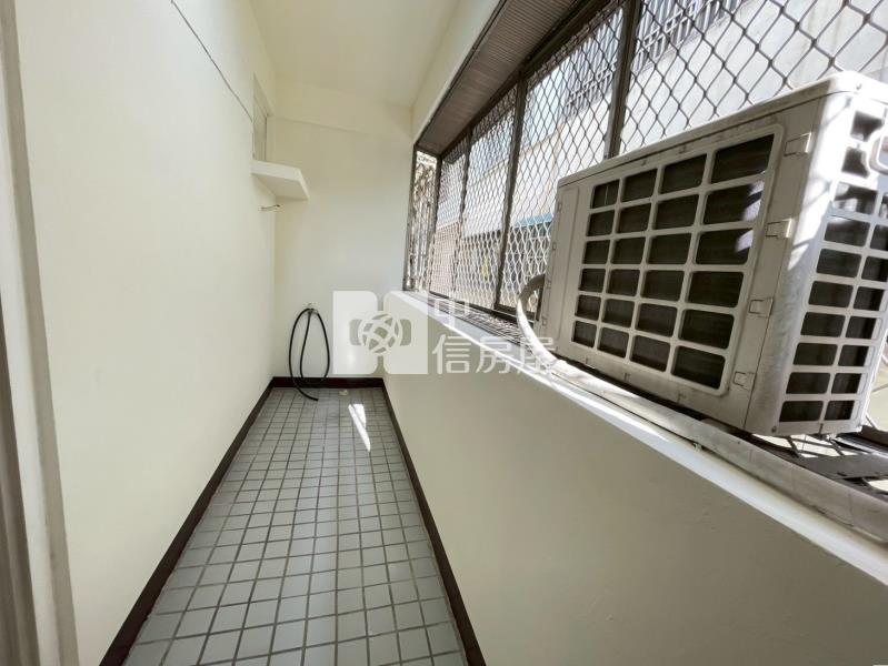 永康歐洲世界靜謐挑高車墅房屋室內格局與周邊環境