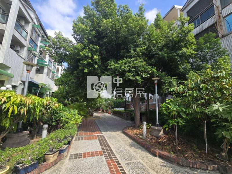 永康歐洲世界靜謐挑高車墅房屋室內格局與周邊環境