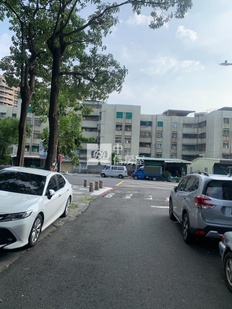 前鎮高中公園旁公寓房屋室內格局與周邊環境