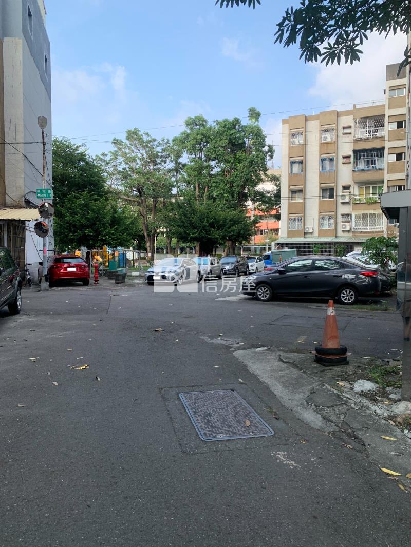 前鎮高中公園旁公寓房屋室內格局與周邊環境