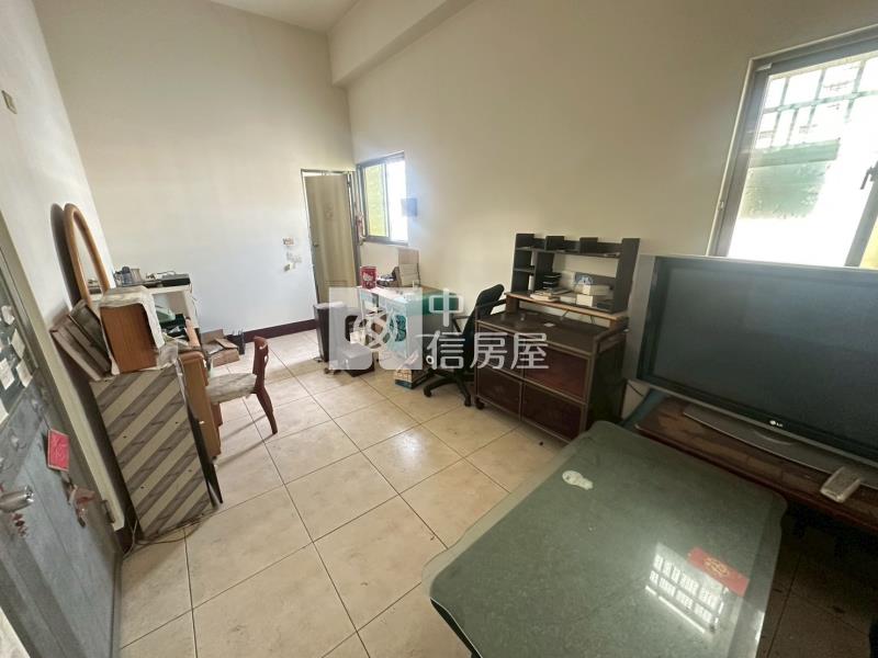 大里軟體園區乙工三照廠住房屋室內格局與周邊環境