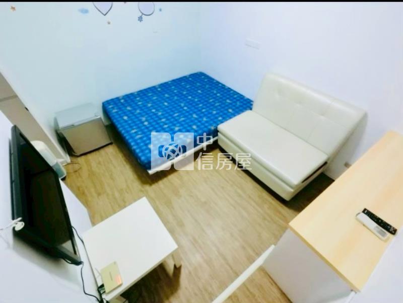 名人園邸收租金店面房屋室內格局與周邊環境