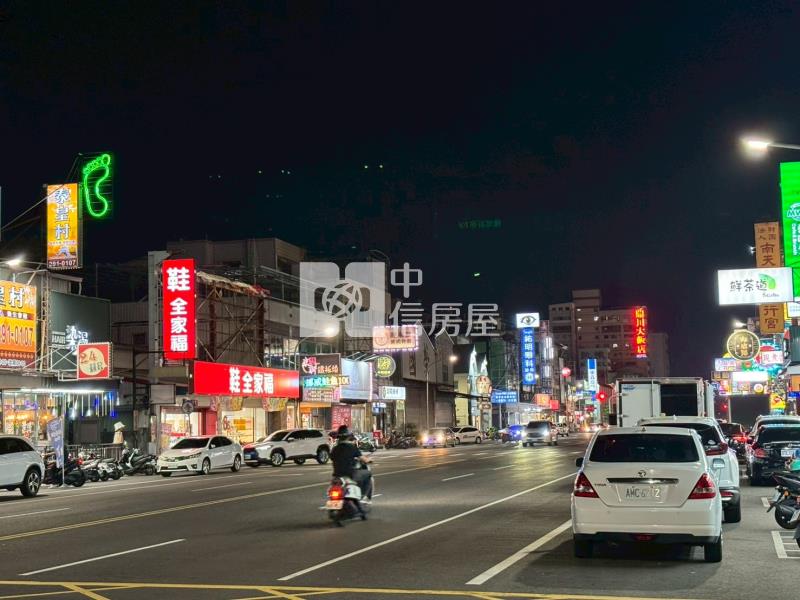 友愛路三角窗金店面房屋室內格局與周邊環境