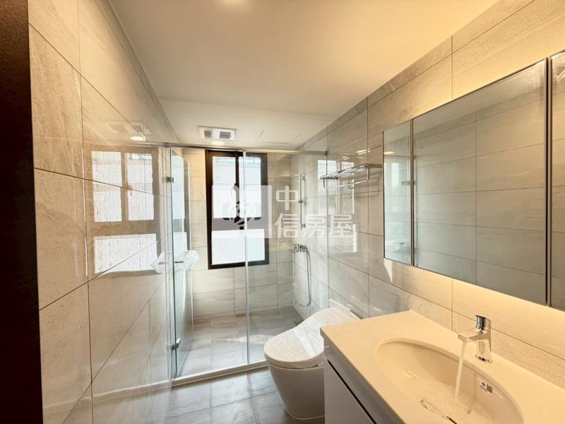 頭家櫻花知築採光視野大二房平車(專任)房屋室內格局與周邊環境