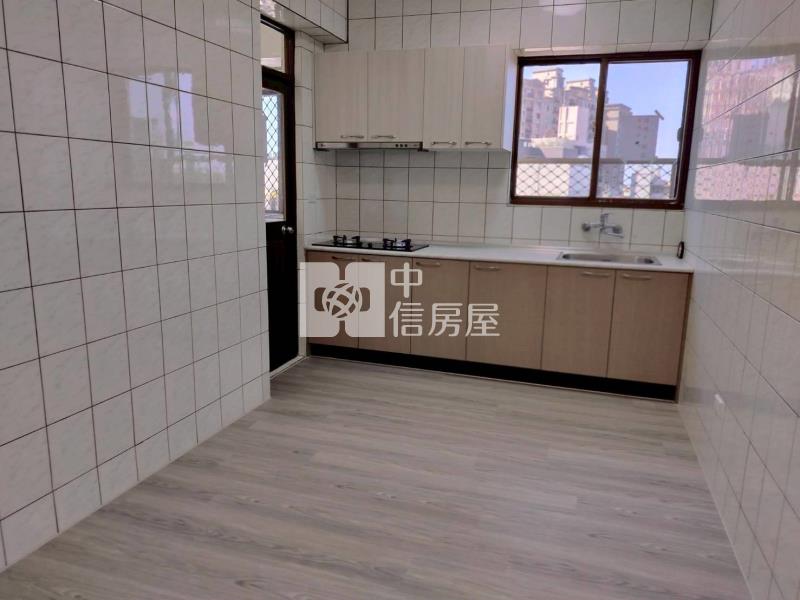 中壢綠第芳庭電梯華廈房屋室內格局與周邊環境