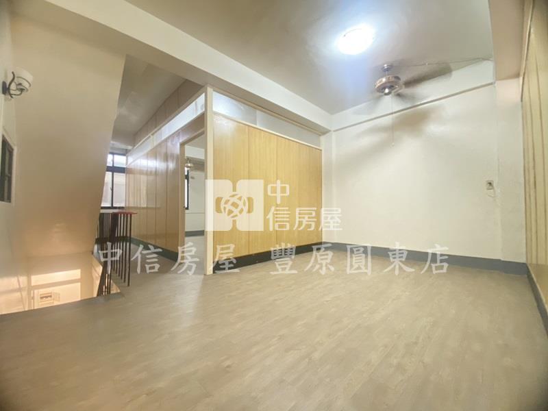 福陽國小俗透天房屋室內格局與周邊環境