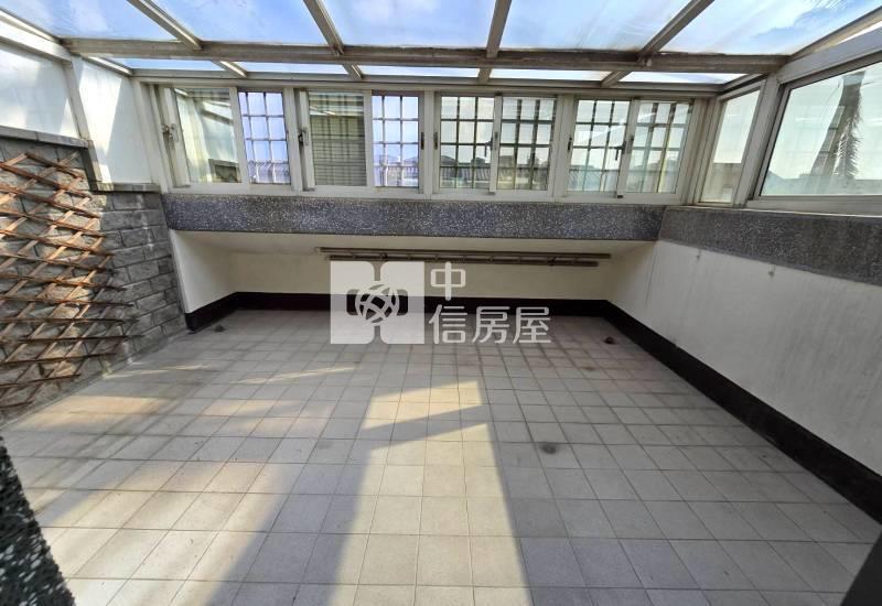 中央大學【花語墅】邊間4房雙車庫社區別墅房屋室內格局與周邊環境