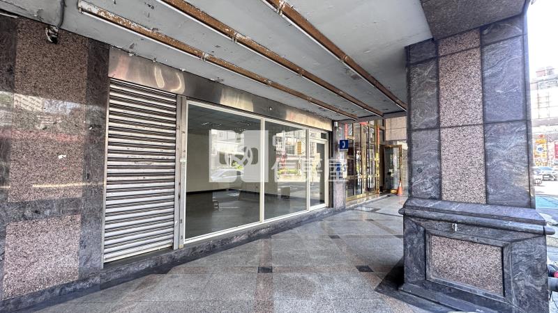 春日路店面房屋室內格局與周邊環境