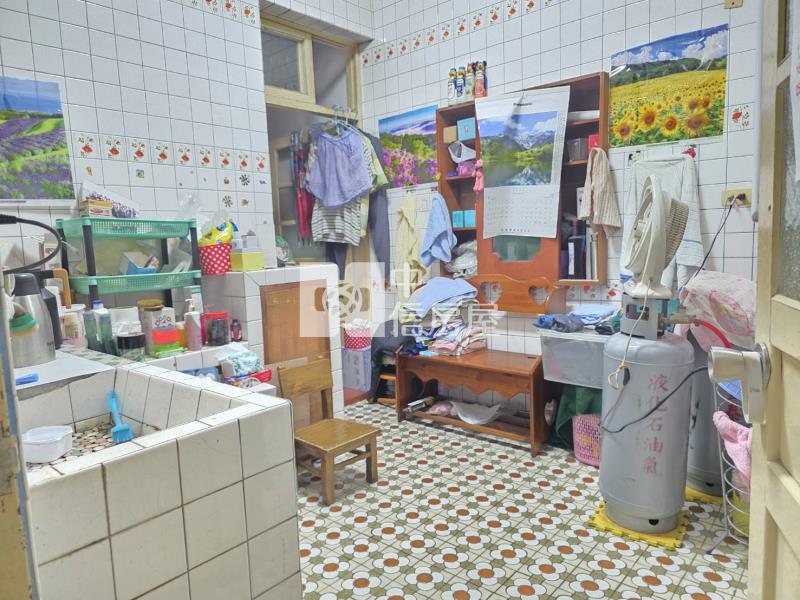 【奔馳】近南崁交流道大地坪透天房屋室內格局與周邊環境