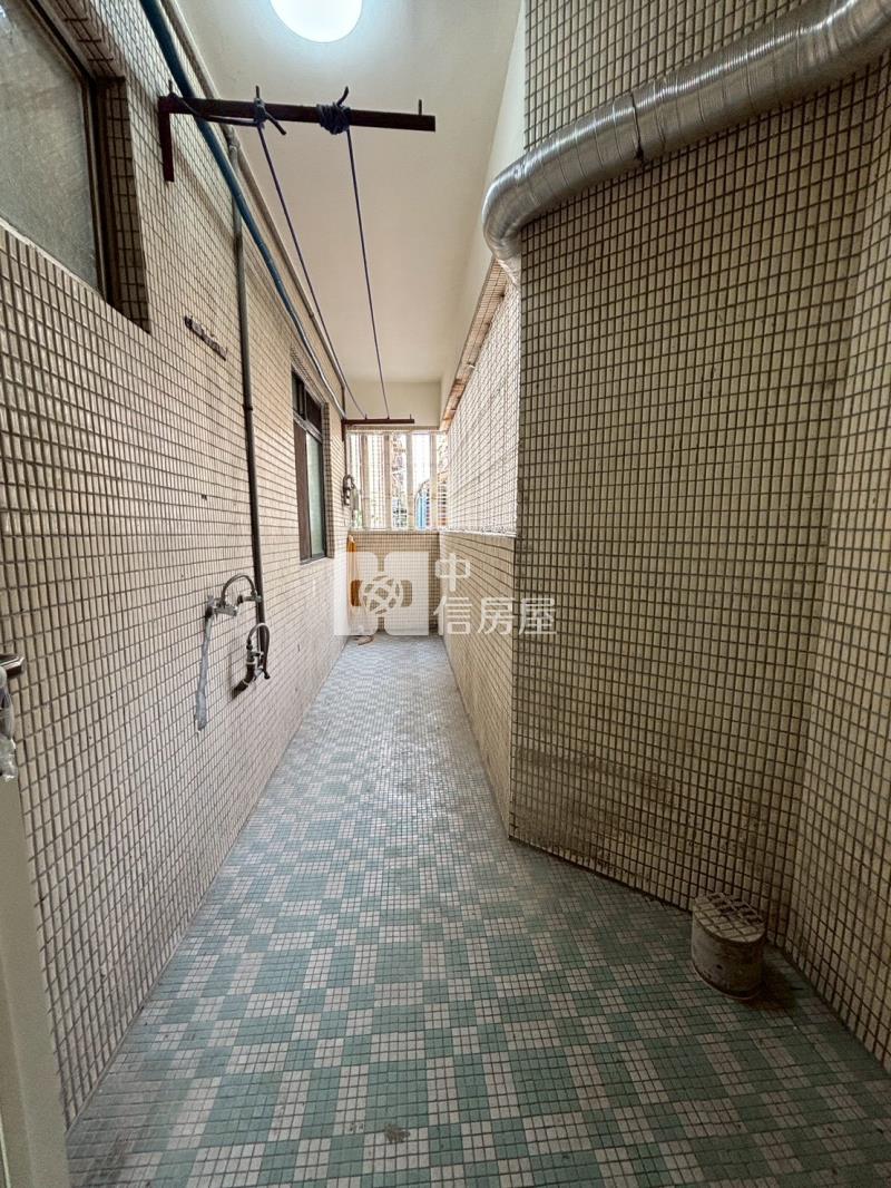 站前秀泰旁臨路一樓四房美宅房屋室內格局與周邊環境