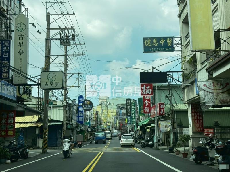 太平長億高中方正增值建地房屋室內格局與周邊環境