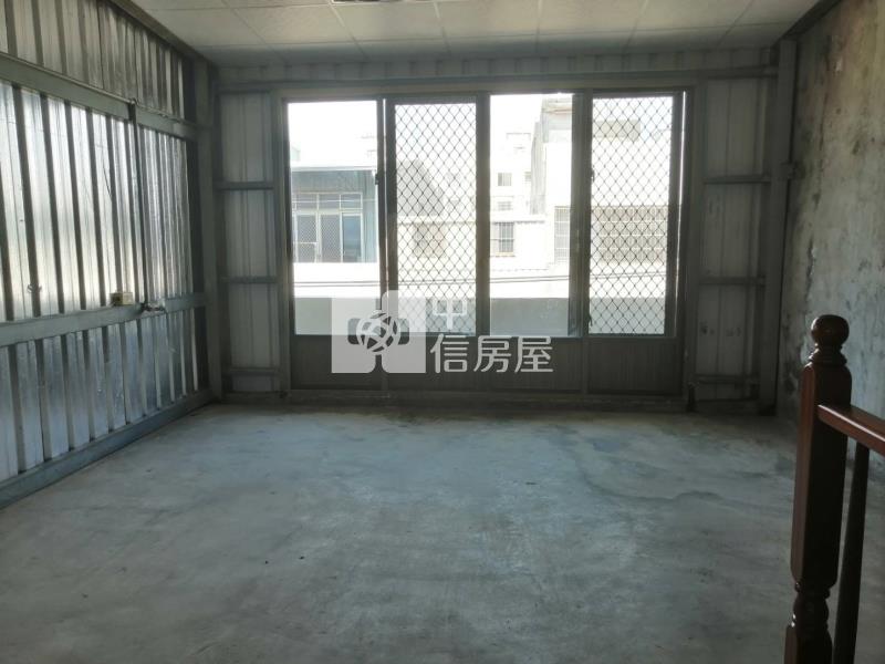 獅子林商圈整新可營業透天房屋室內格局與周邊環境
