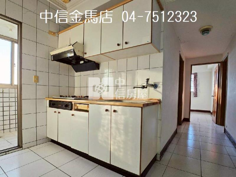金馬一期三房華廈房屋室內格局與周邊環境