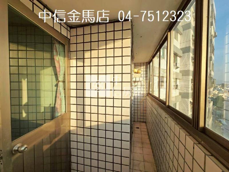 金馬一期三房華廈房屋室內格局與周邊環境