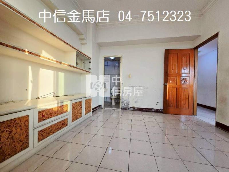 金馬一期三房華廈房屋室內格局與周邊環境