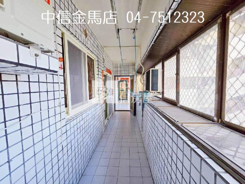 專任平和七街三房有車位房屋室內格局與周邊環境