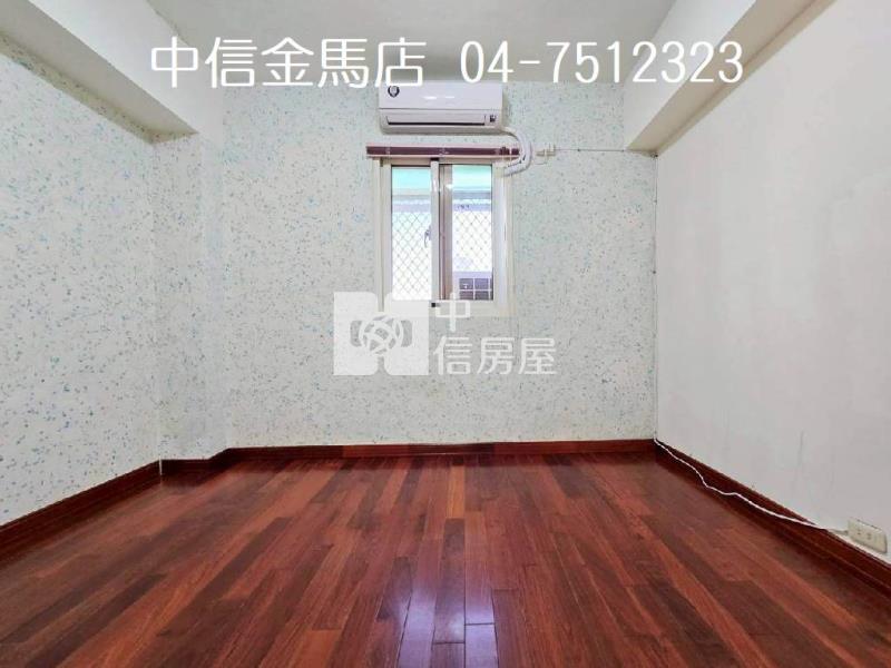 專任平和七街三房有車位房屋室內格局與周邊環境