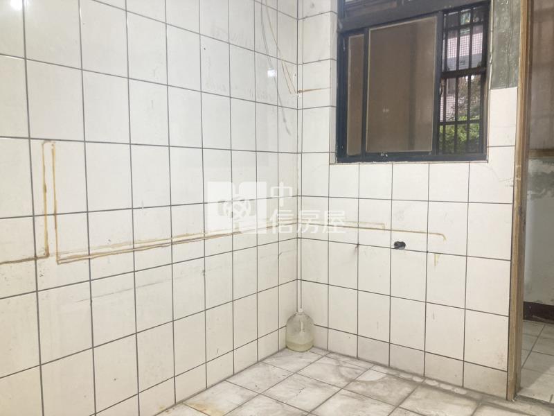 內壢國中一樓店面房屋室內格局與周邊環境