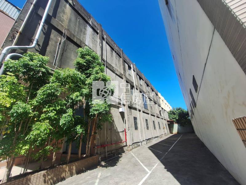 永豐高中獨棟挑高RC廠房房屋室內格局與周邊環境