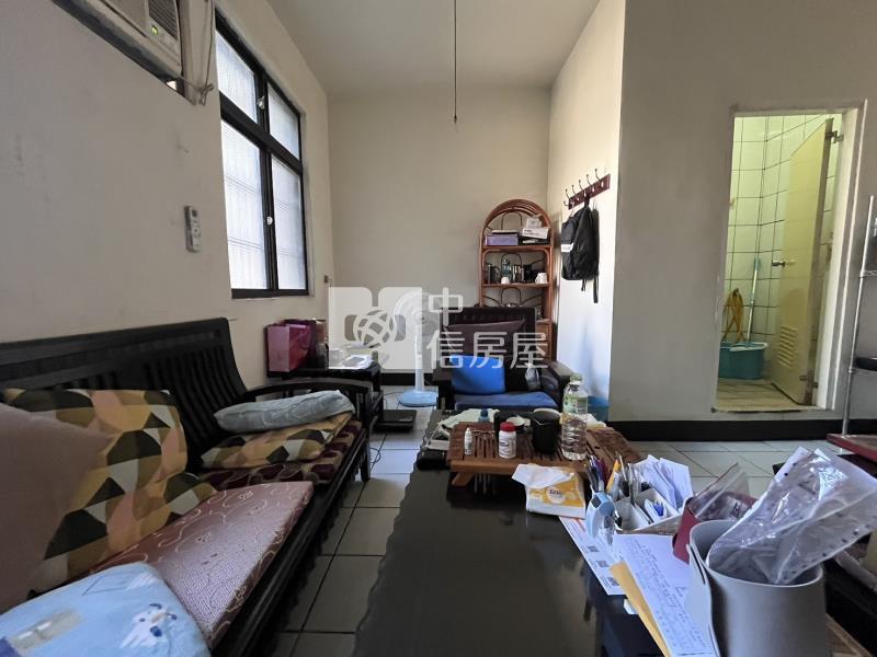 育達商圈大地坪透天房屋室內格局與周邊環境