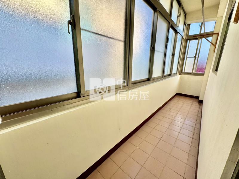 【安家】上湖國小旁車庫大透天屋況好房屋室內格局與周邊環境