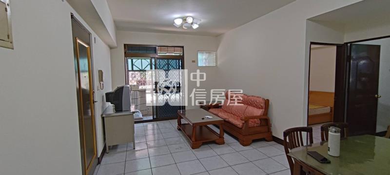 富台國小旁【中壢我家】寬敞3房(專委)房屋室內格局與周邊環境