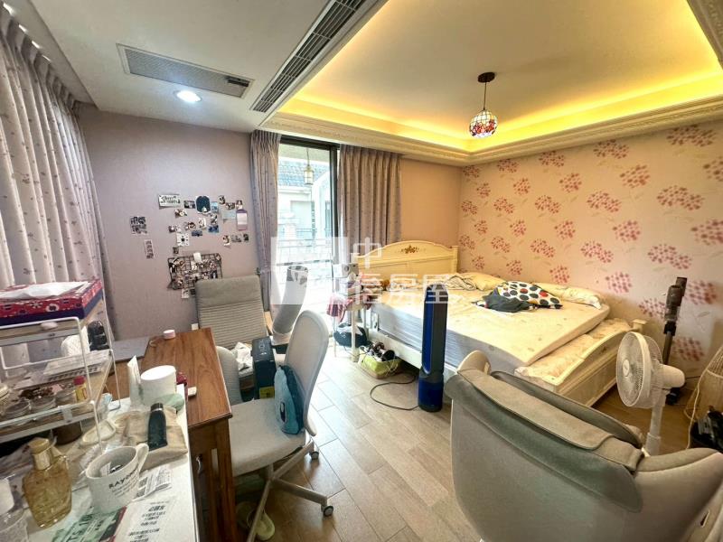 14期洲際漢神輕屋齡邊間孝親別墅房屋室內格局與周邊環境