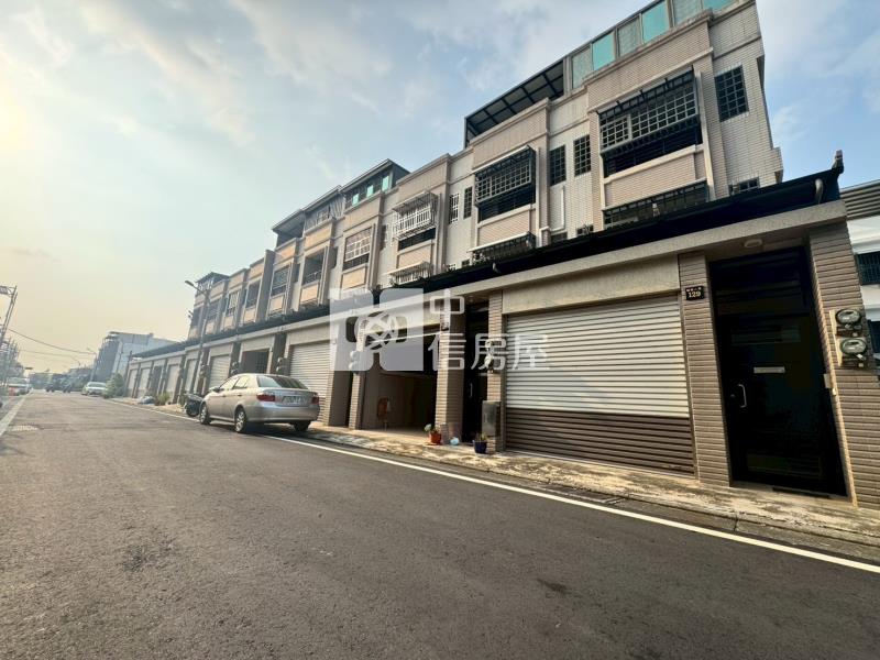 斗六榴邨輕齡精裝車庫美墅房屋室內格局與周邊環境