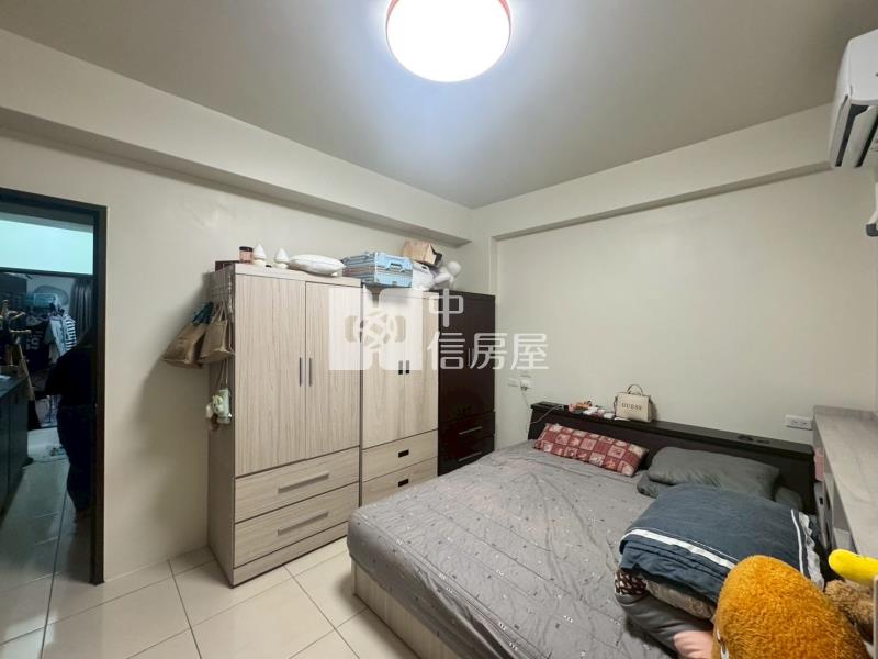 斗六榴邨輕齡精裝車庫美墅房屋室內格局與周邊環境