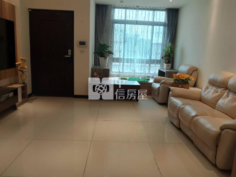 過嶺電信研究所旁|大雙車位社區型透天厝房屋室內格局與周邊環境