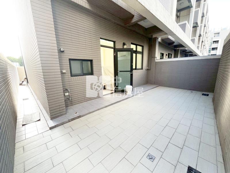 近京元大地坪電梯美墅房屋室內格局與周邊環境
