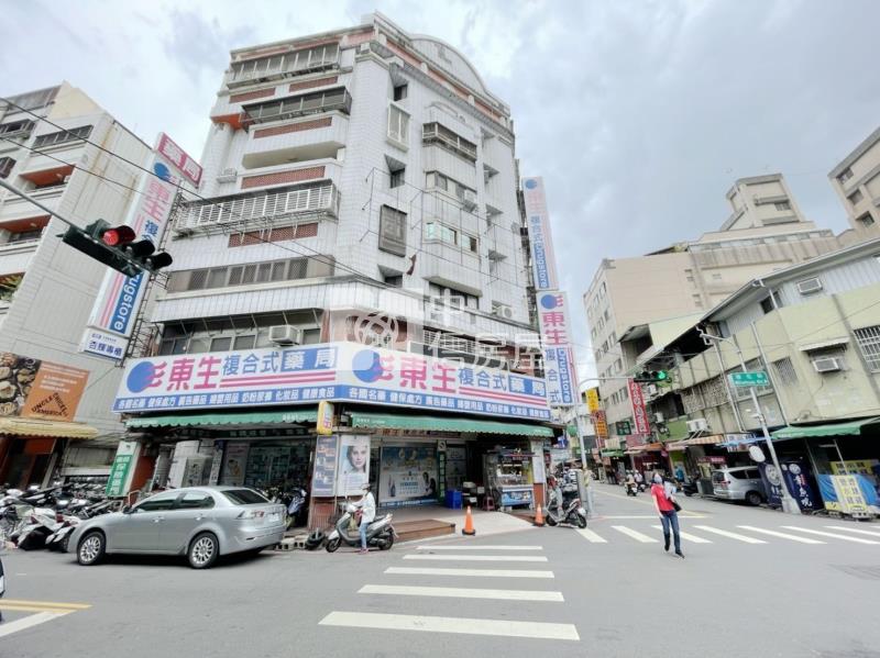 中國醫旁美套房房屋室內格局與周邊環境
